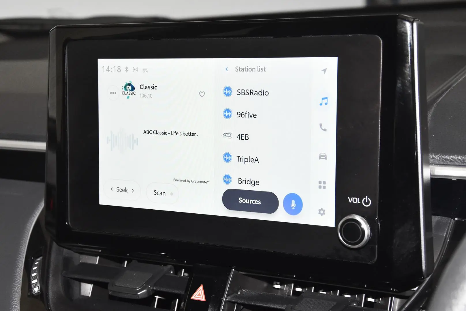 2023 Toyota Corolla Cross Gallery Image 12