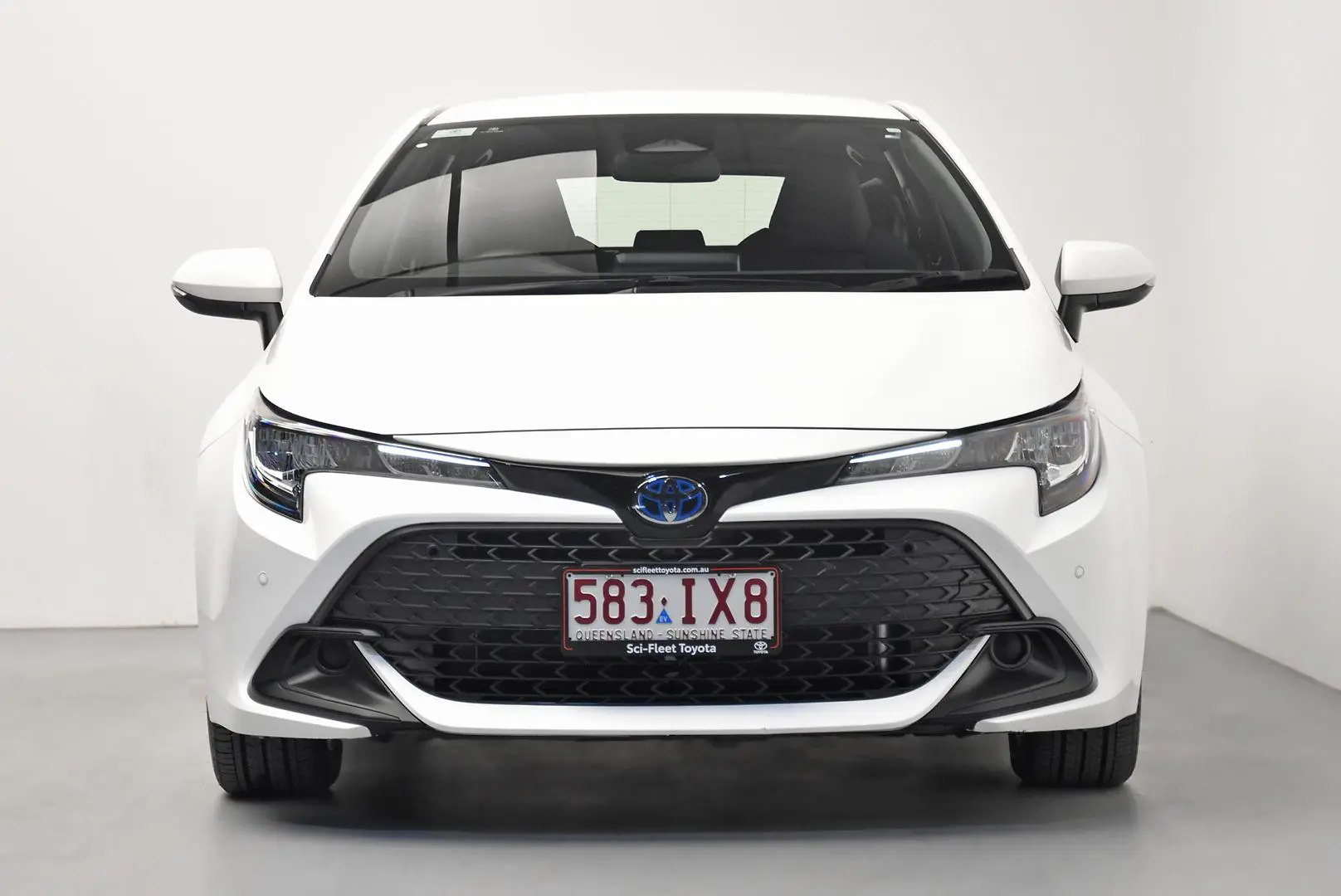 2023 Toyota Corolla Gallery Image 2