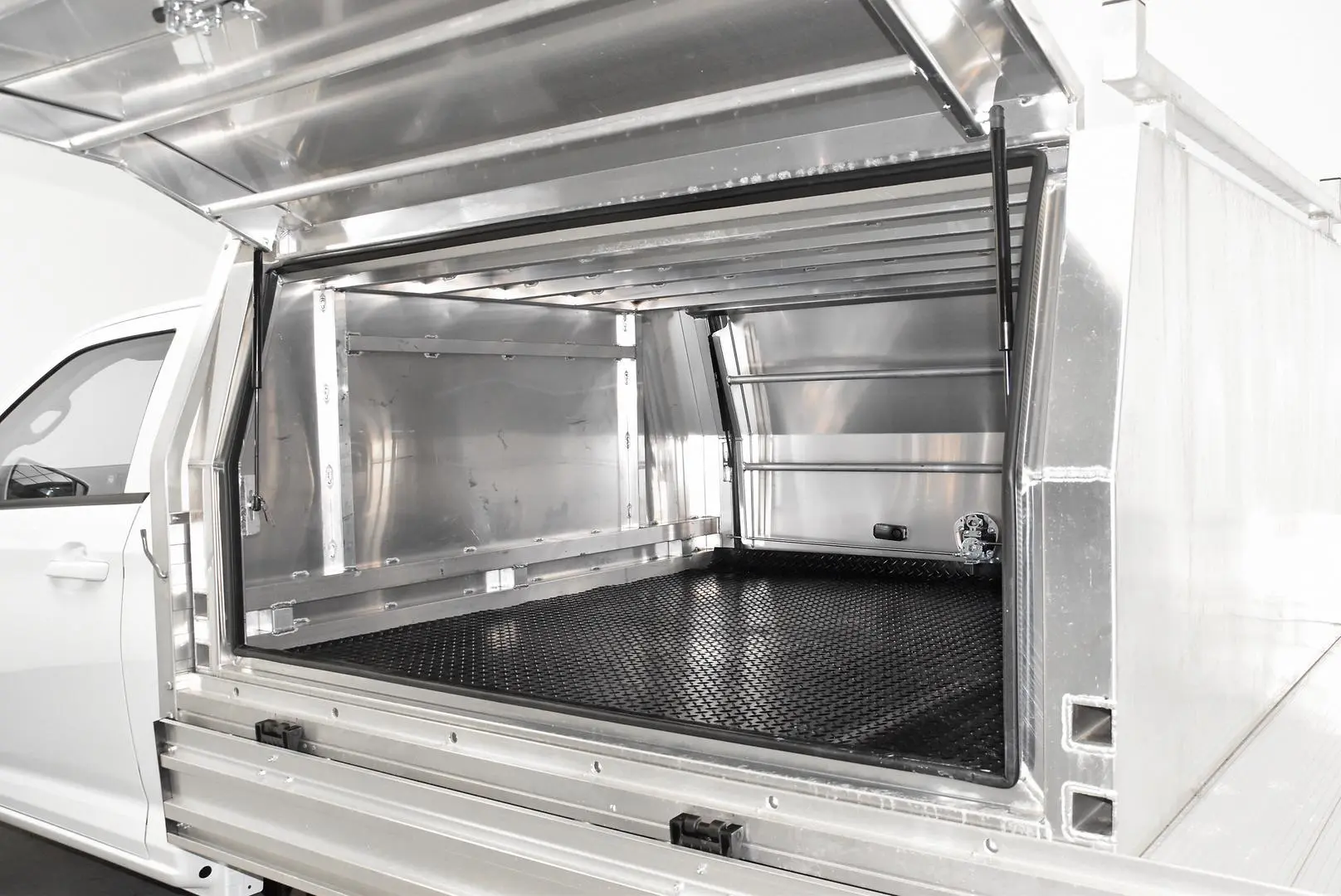 2025 Mazda BT-50 Gallery Image 16