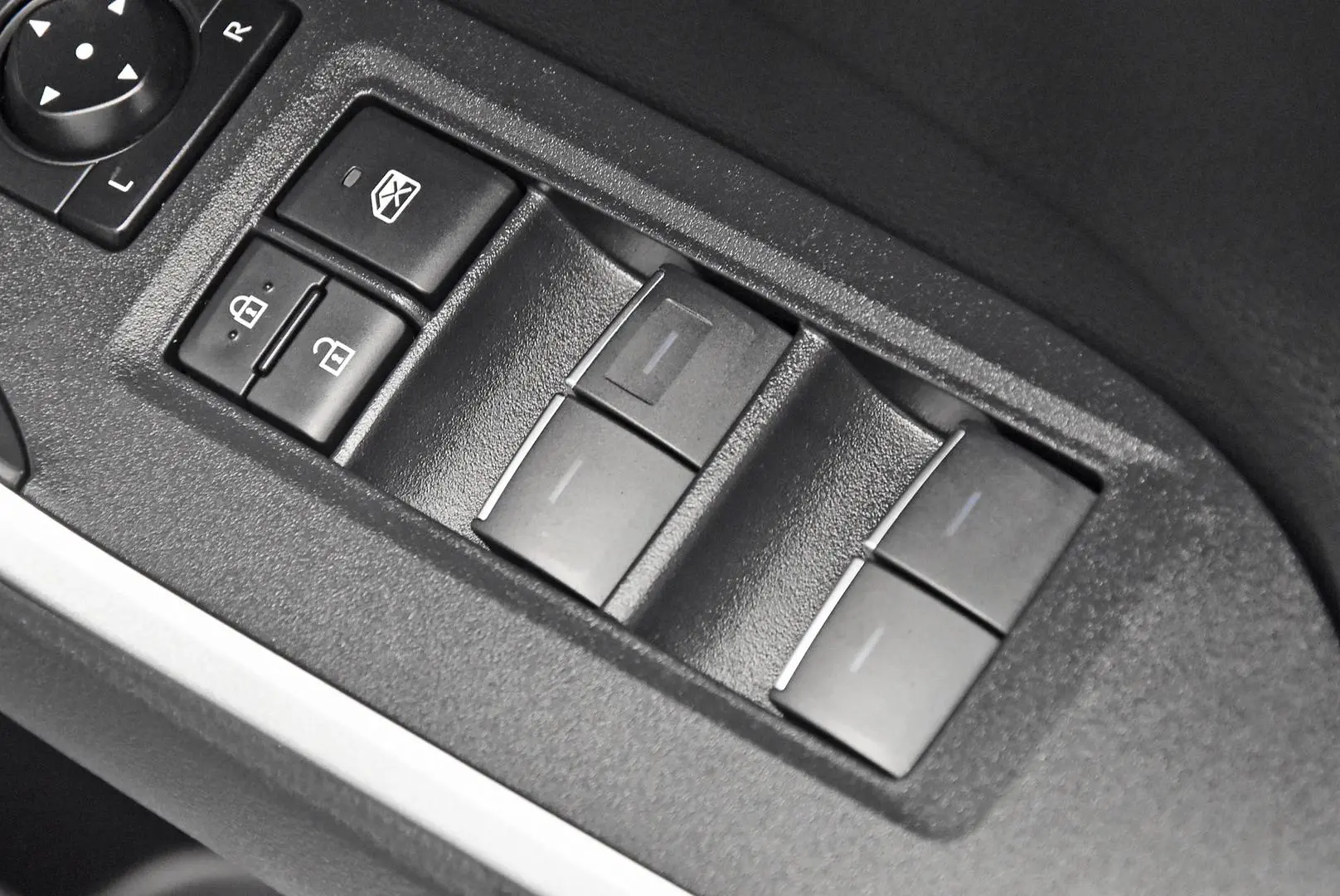 2024 Toyota RAV4 Gallery Image 10