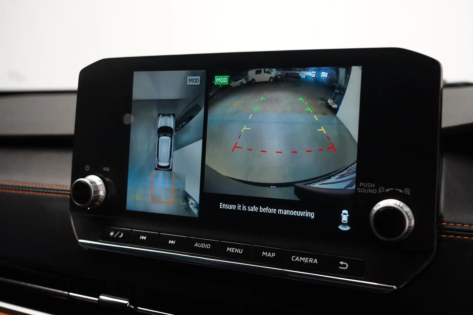 2023 Mitsubishi Outlander Gallery Image 13