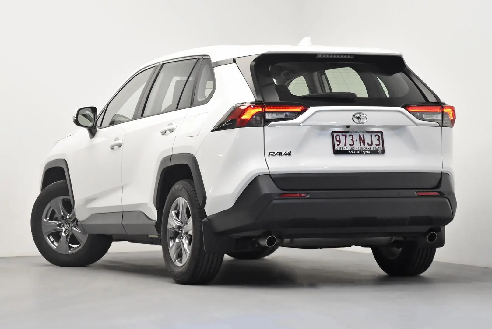 2024 Toyota RAV4 Gallery Image 5