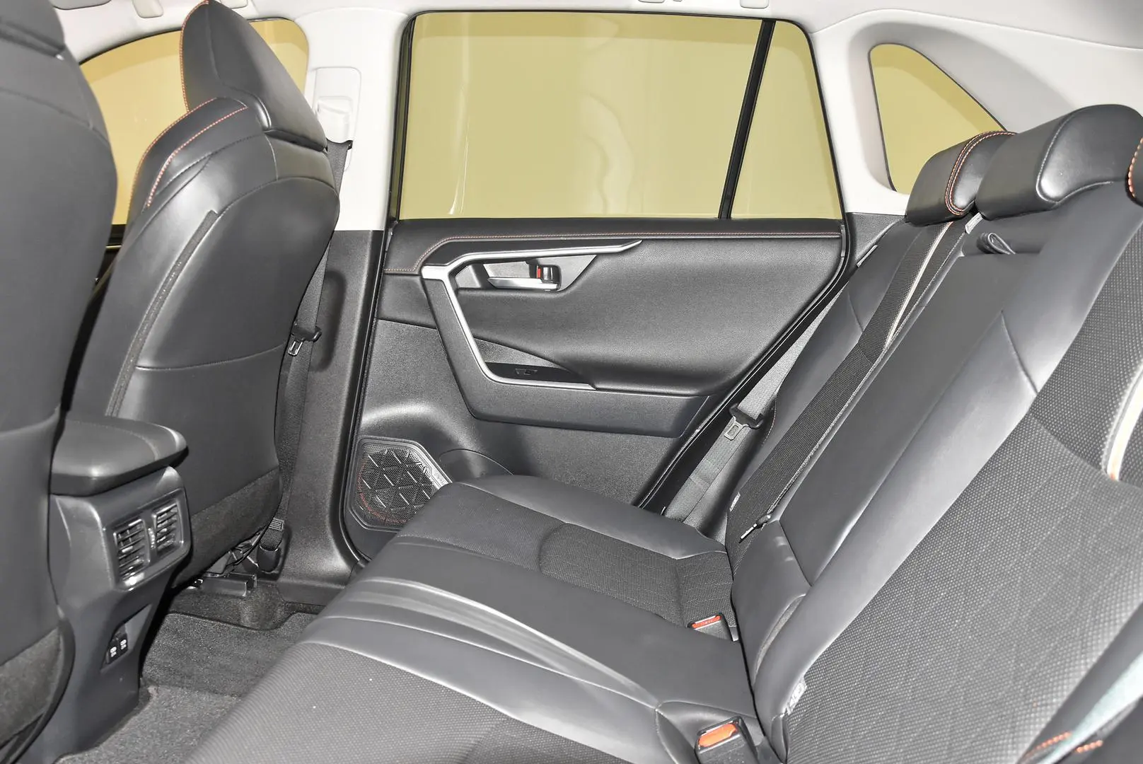 2022 Toyota RAV4 Gallery Image 20