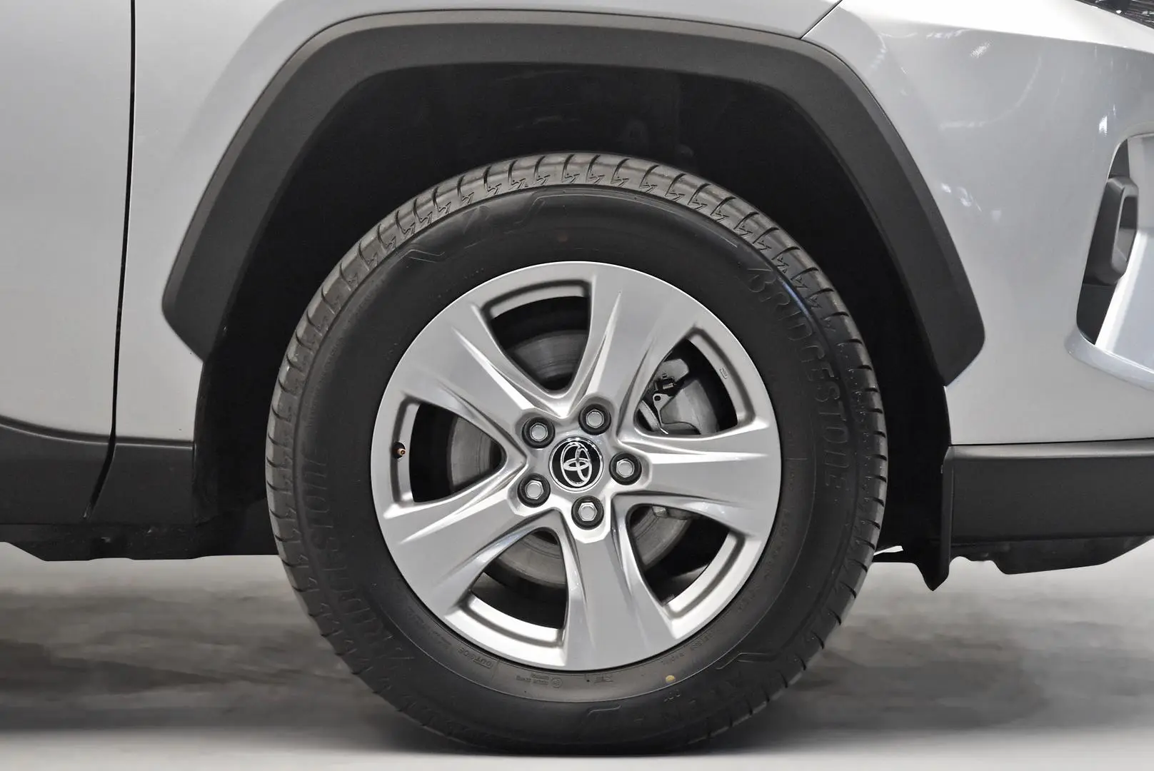 2024 Toyota RAV4 Gallery Image 23