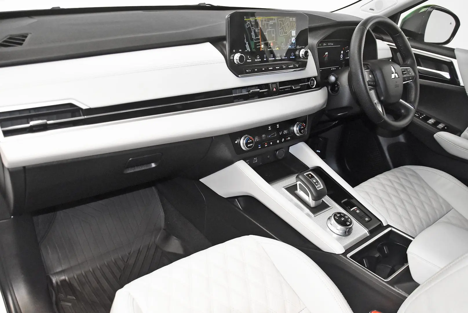 2022 Mitsubishi Outlander Gallery Image 18