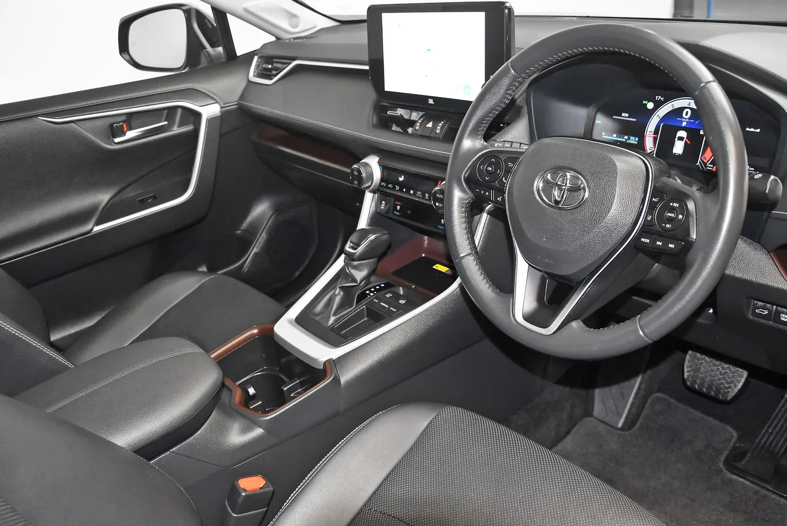 2023 Toyota RAV4 Gallery Image 9