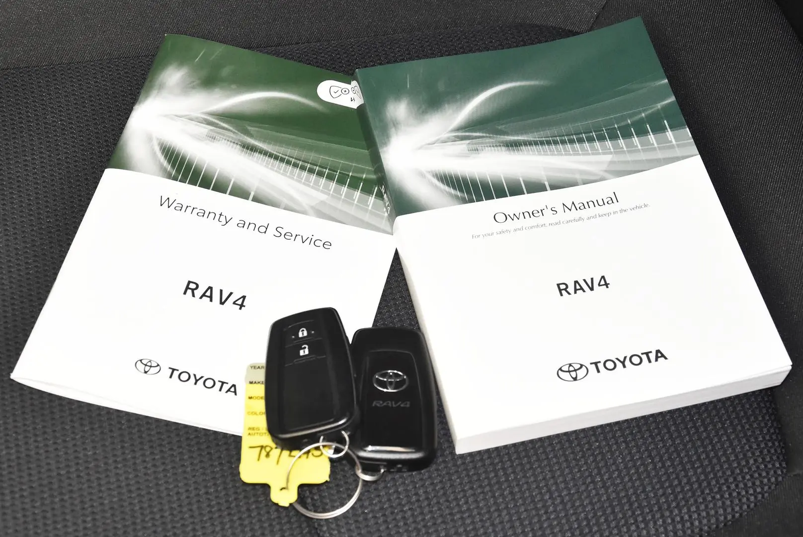 2024 Toyota RAV4 Gallery Image 20