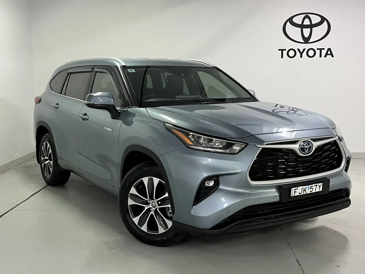 2023 Toyota Kluger Hybrid Gallery Image 1