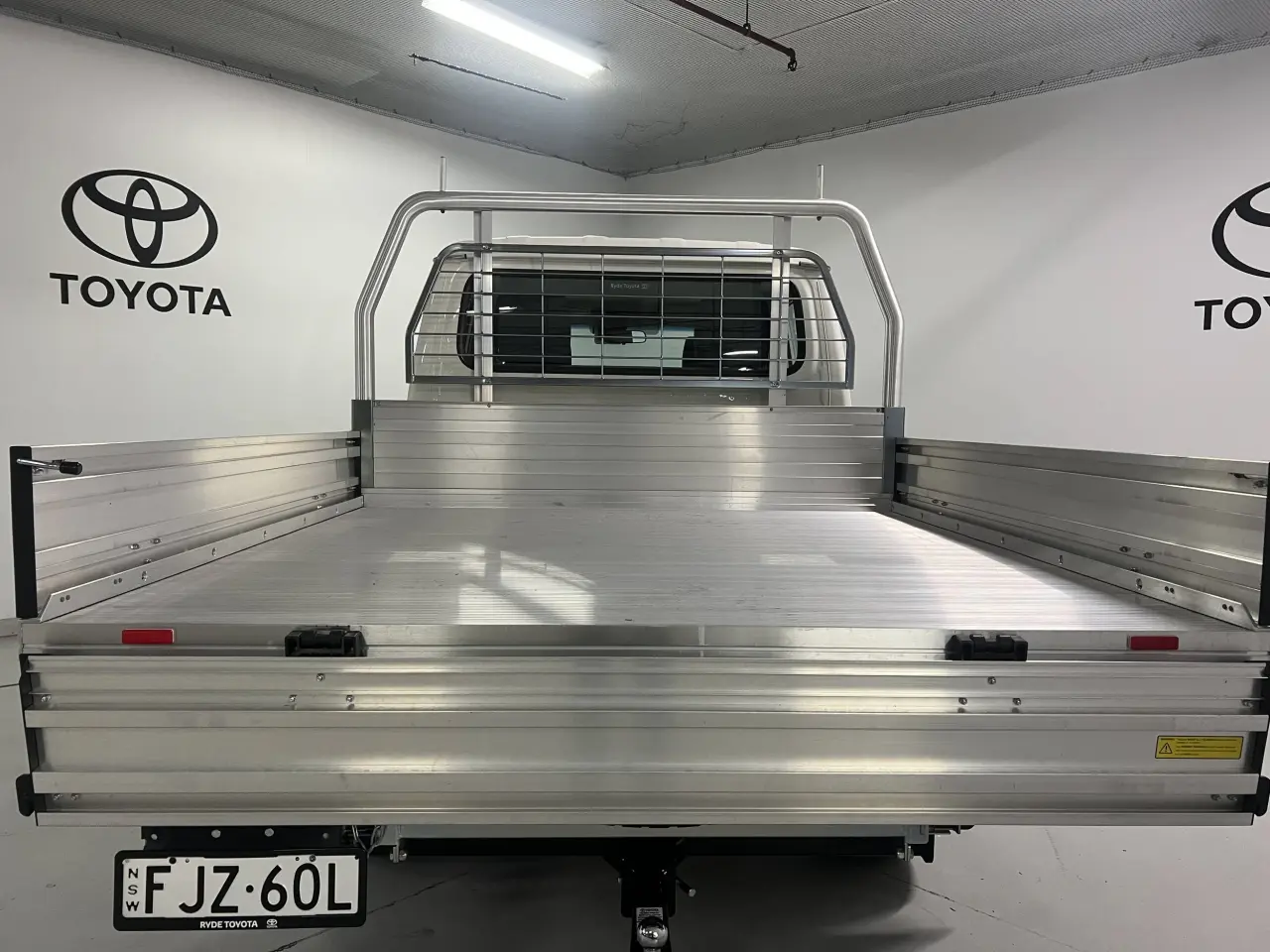 2024 TOYOTA LC MILITARY Gallery Image 12