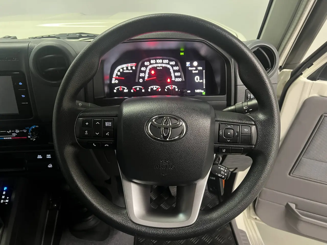 2024 TOYOTA LC MILITARY Gallery Image 16