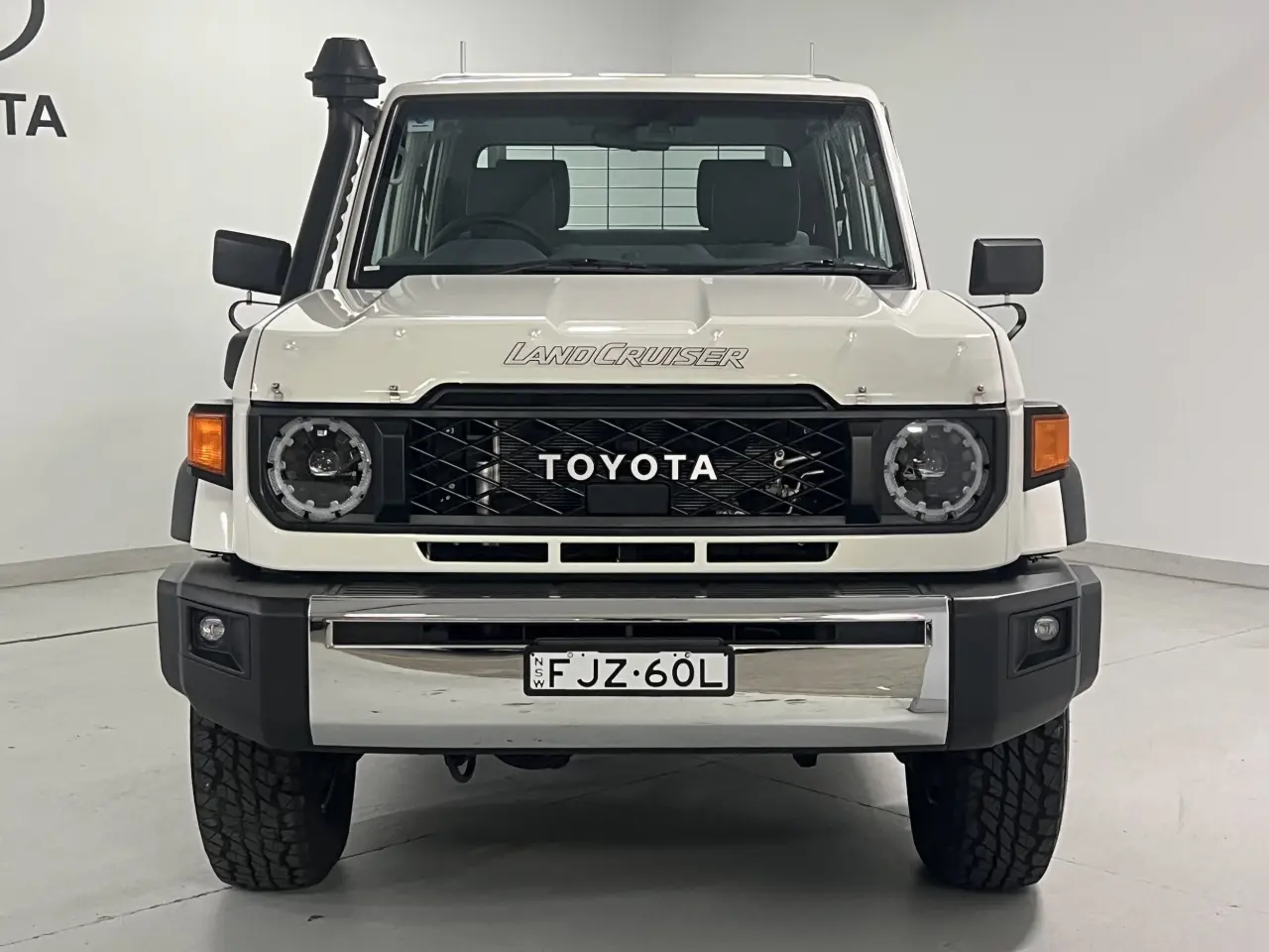 2024 TOYOTA LC MILITARY Gallery Image 3