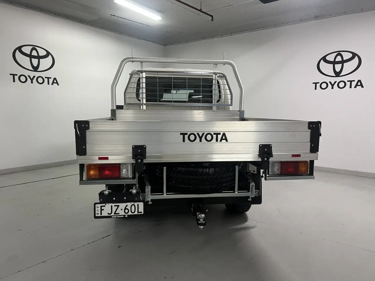 2024 TOYOTA LC MILITARY Gallery Image 6