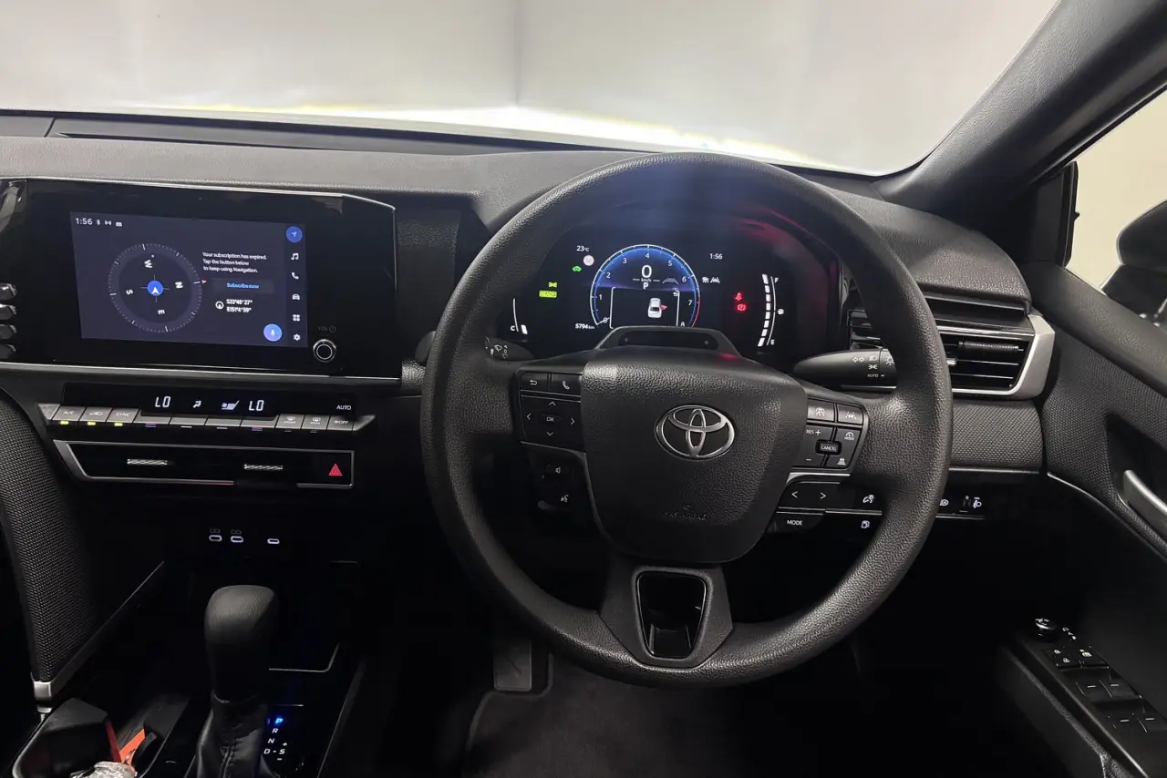 2024 Toyota Camry Gallery Image 16