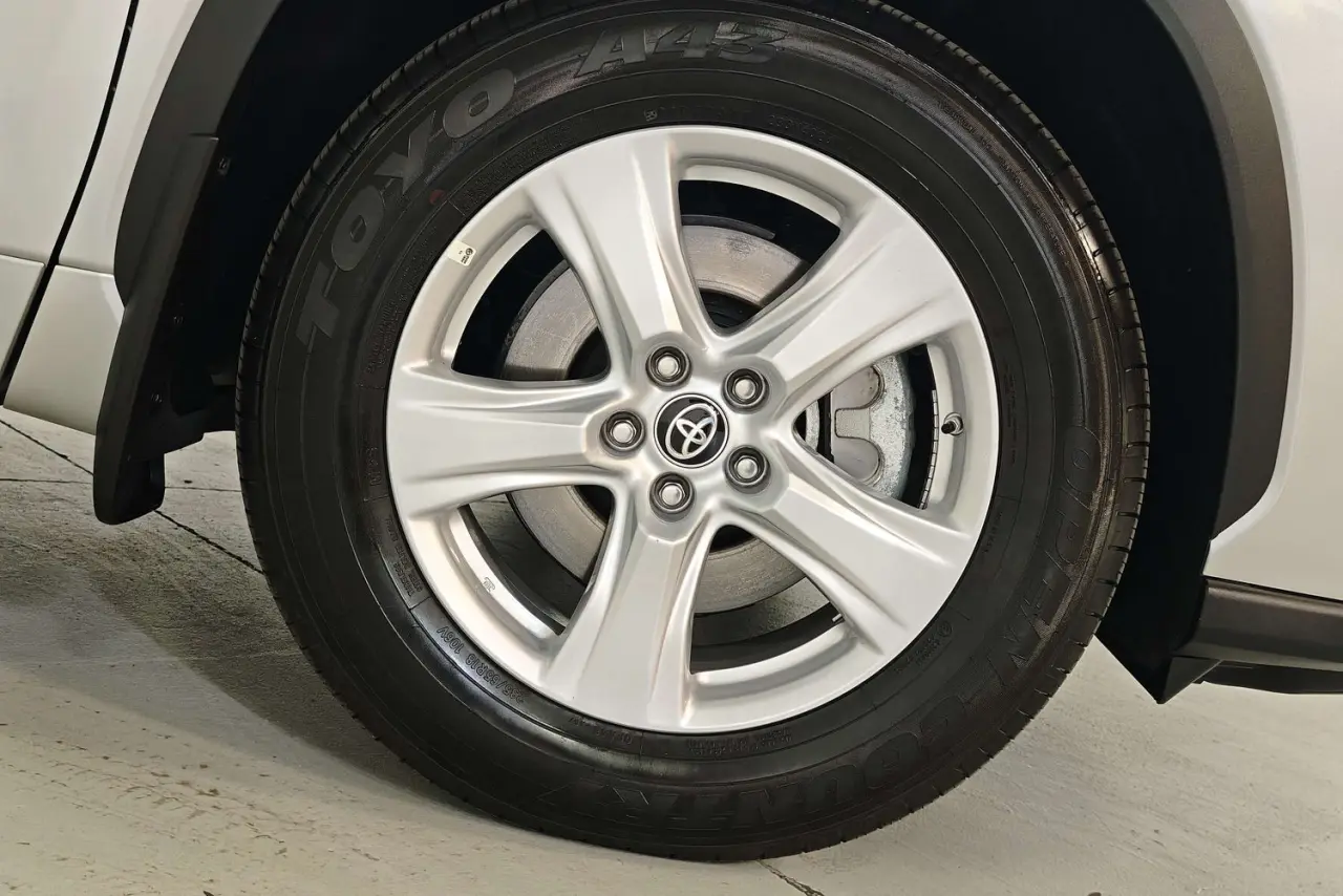 2025 Toyota Kluger Gallery Image 5