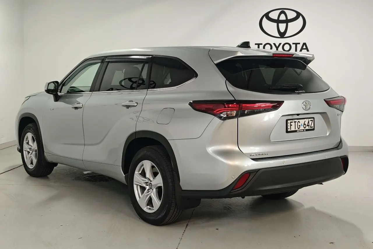 2025 Toyota Kluger Gallery Image 6