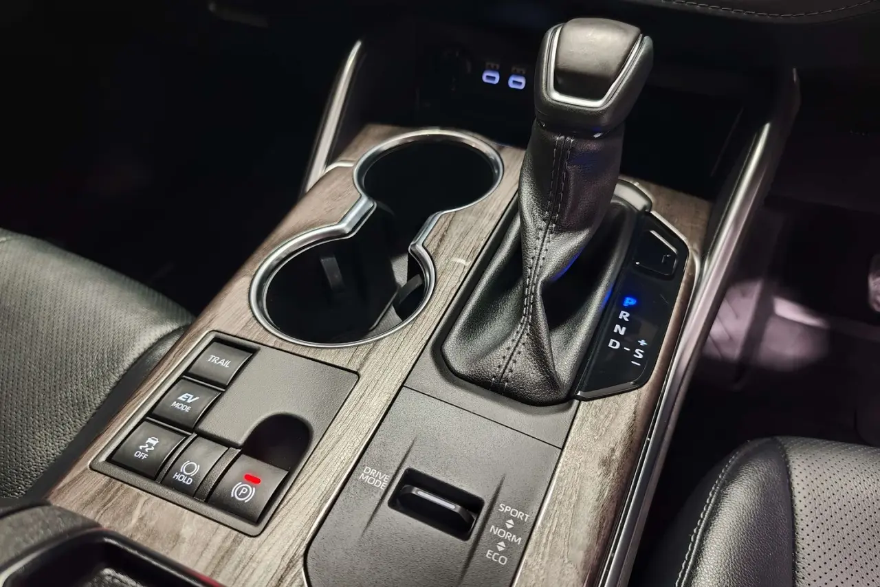 2025 Toyota Kluger Gallery Image 20