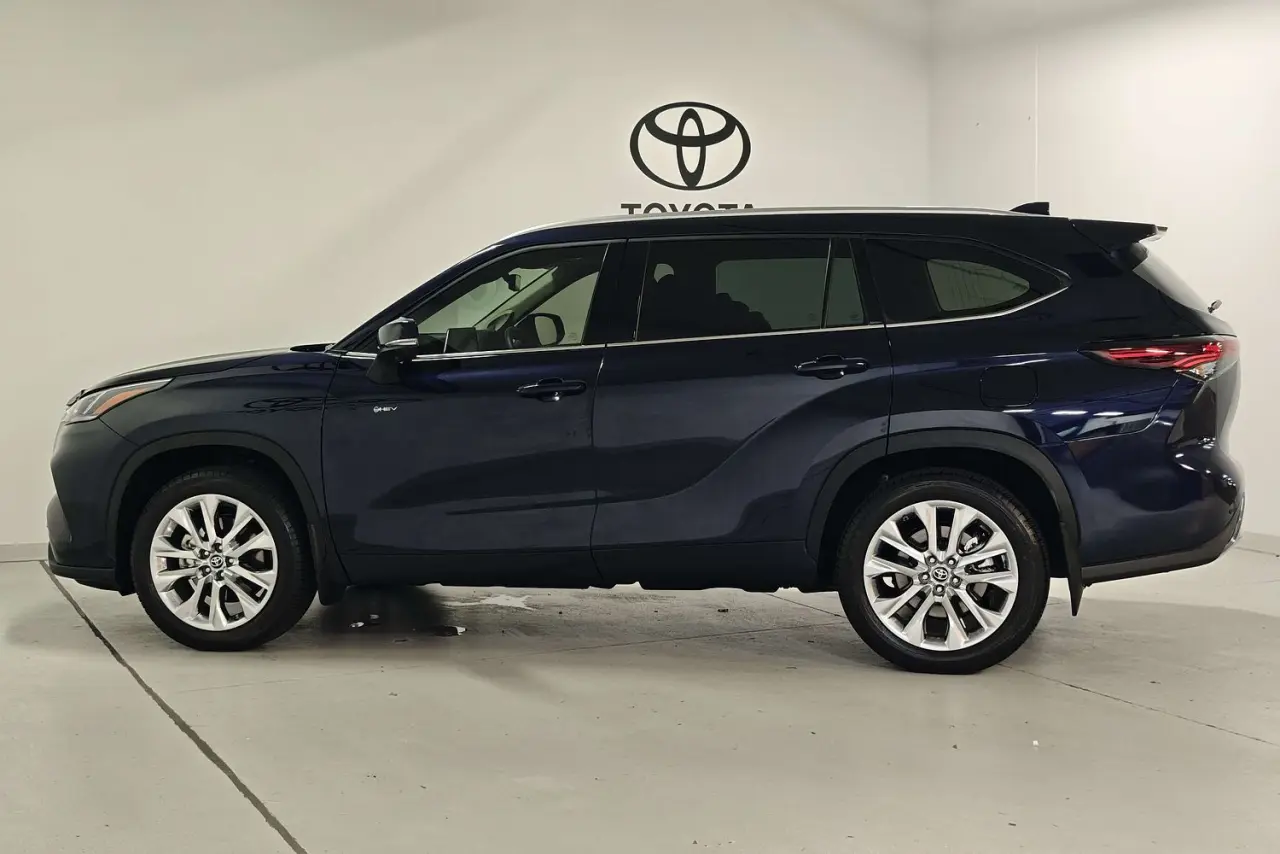 2025 Toyota Kluger Gallery Image 9