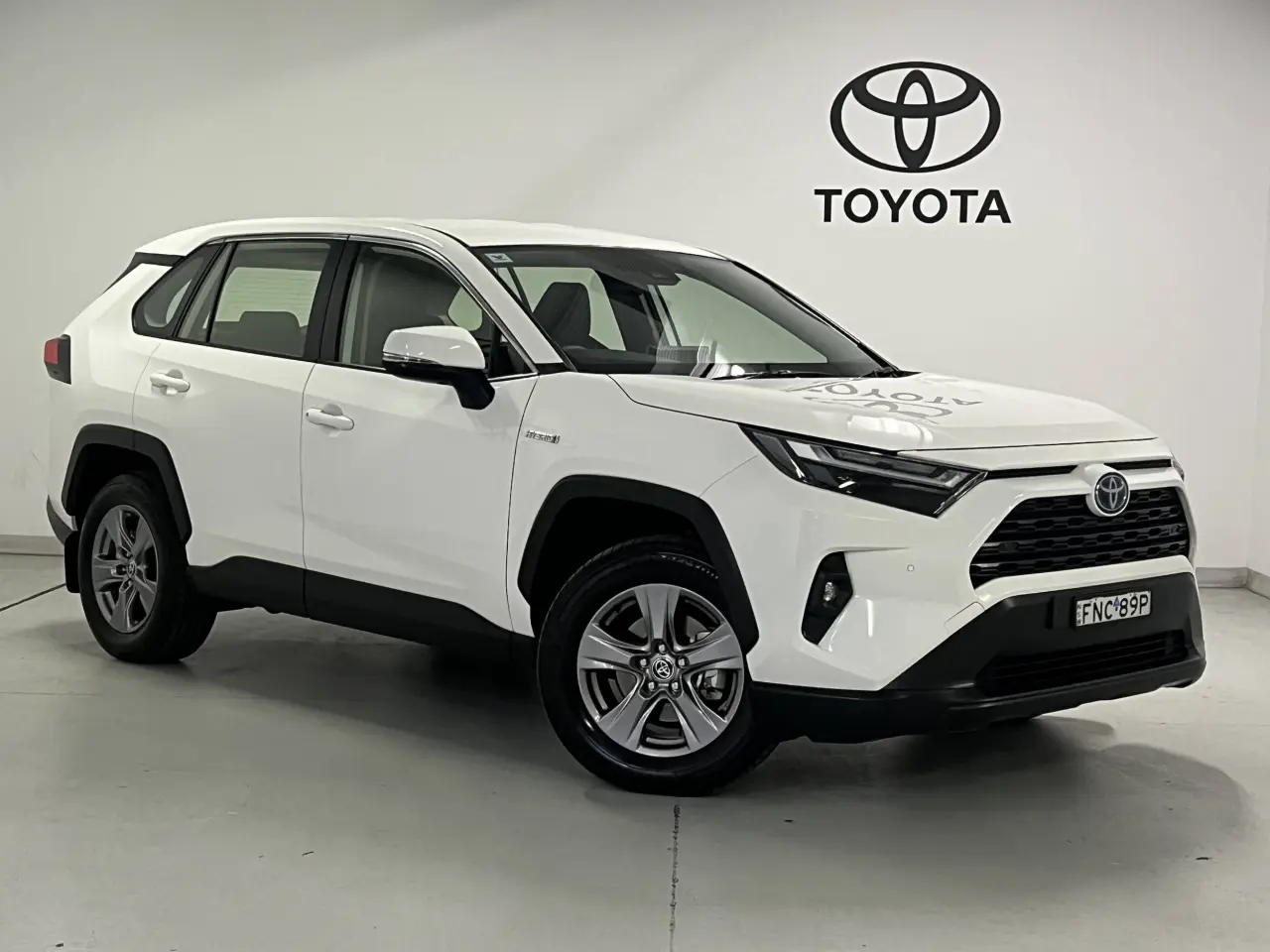 2024 TOYOTA RAV4 HYBRID Gallery Image 1