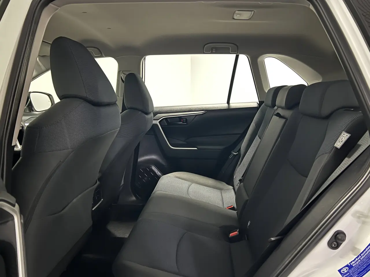 2024 TOYOTA RAV4 HYBRID Gallery Image 14