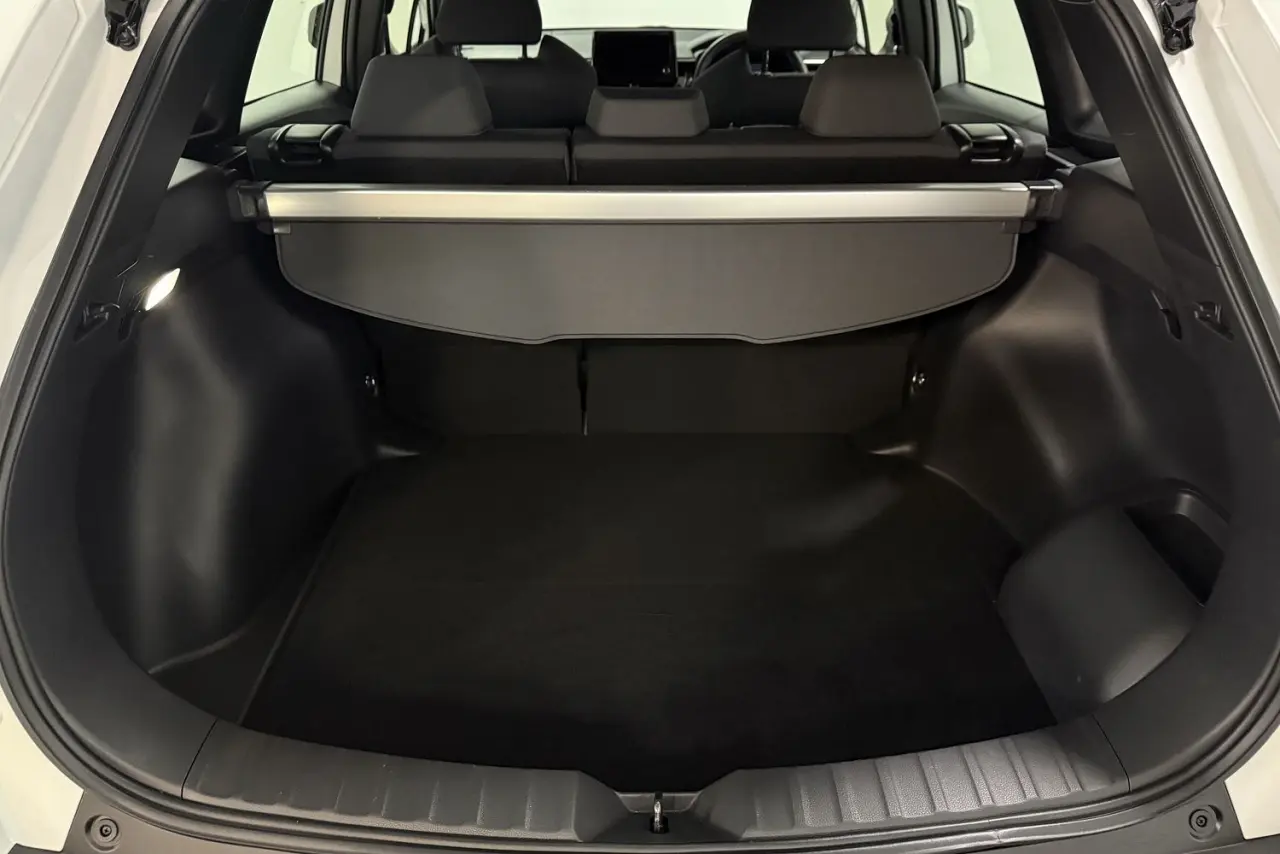 2025 Toyota Corolla Cross Gallery Image 11