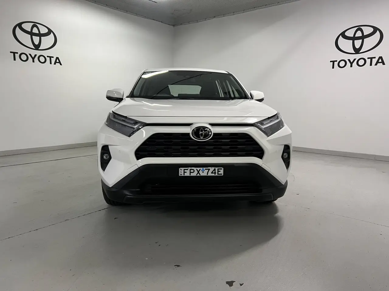 2025 TOYOTA RAV4 HYBRID Gallery Image 2