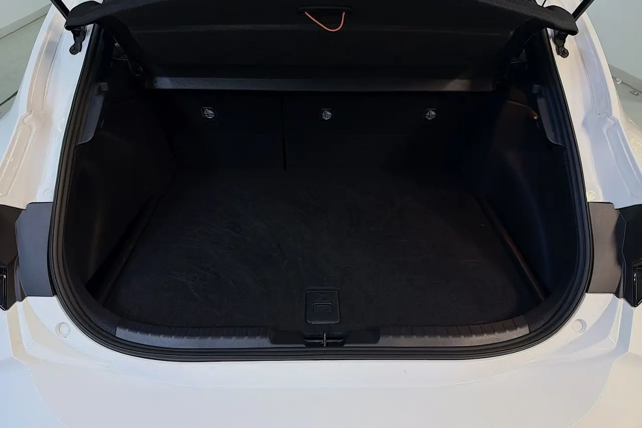 2025 Toyota Corolla Gallery Image 27