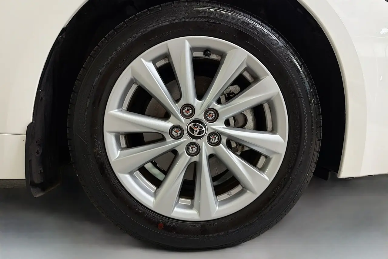 2025 Toyota Corolla Gallery Image 28