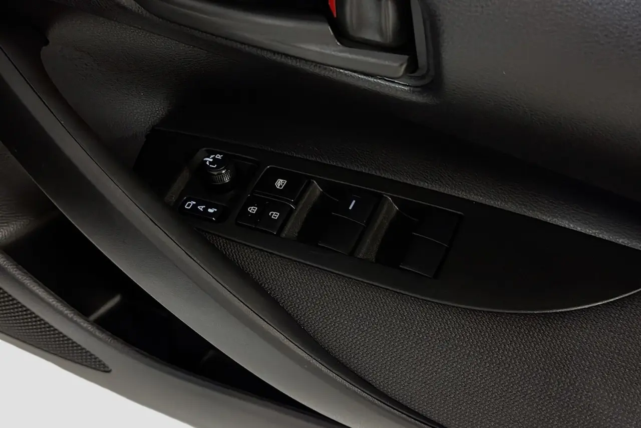 2025 Toyota Corolla Gallery Image 24