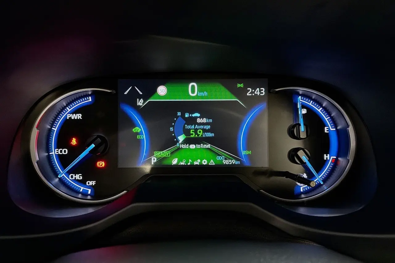 2025 Toyota RAV4 Gallery Image 22