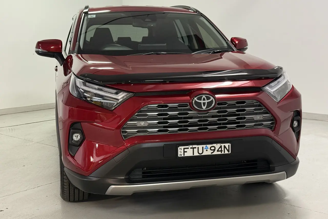 2025 Toyota RAV4 Gallery Image 2