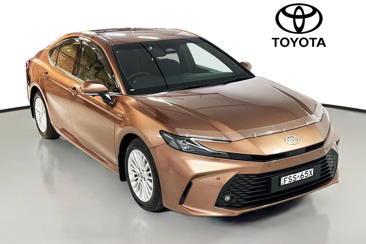 2025 Toyota Camry Gallery Image 30