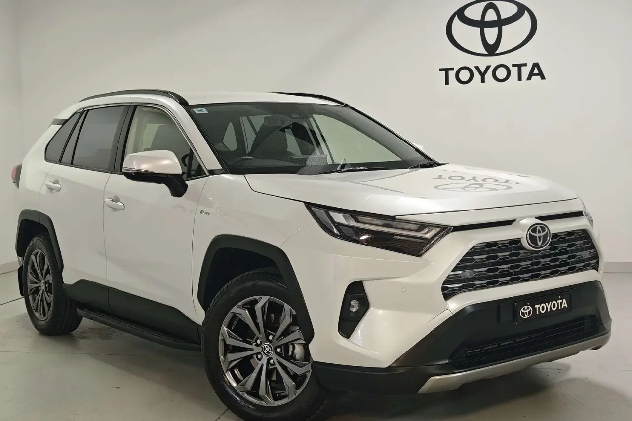 2025 Toyota RAV4 Gallery Image 1