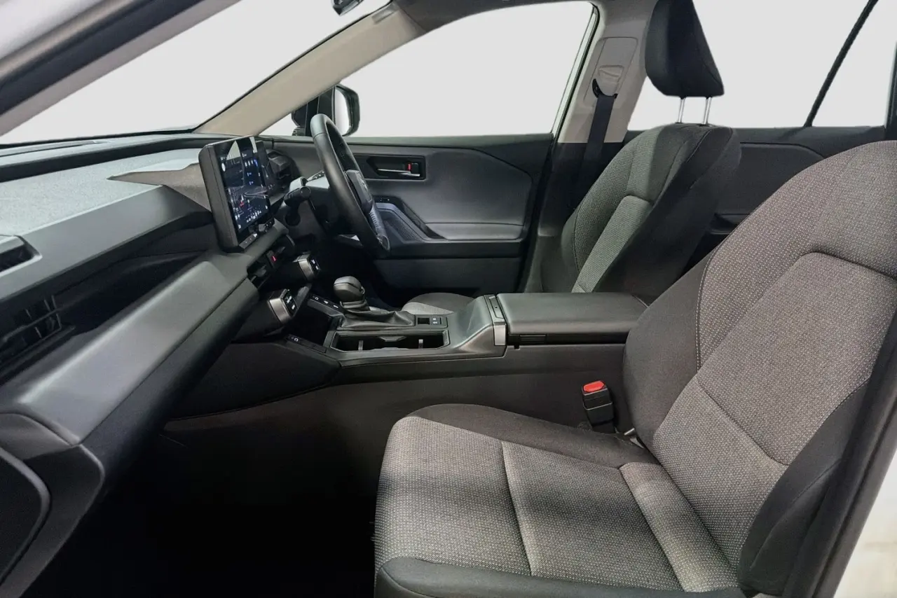 2026 Toyota RAV4 Gallery Image 25