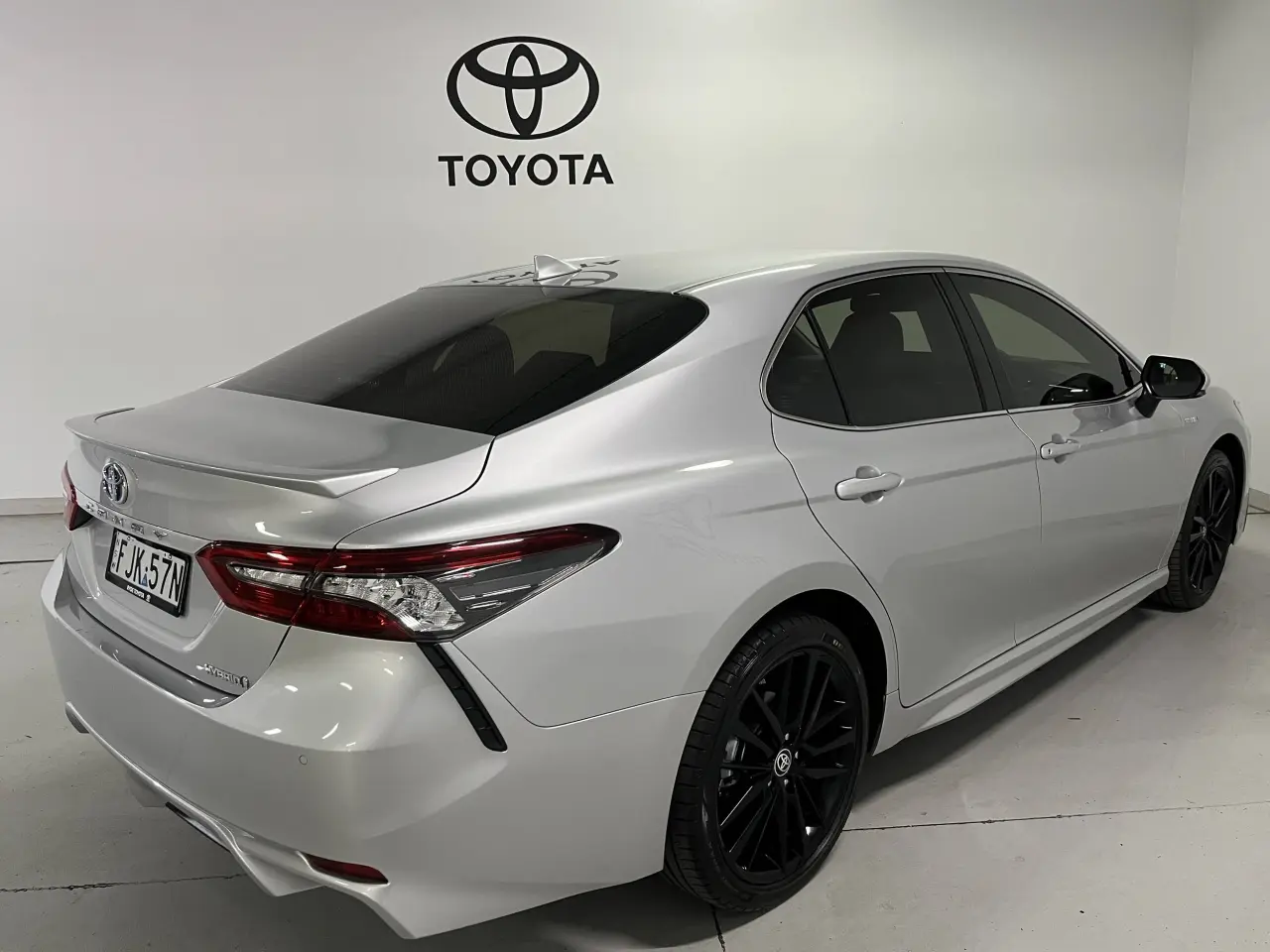 2024 TOYOTA CAMRY HYBRID Image 5