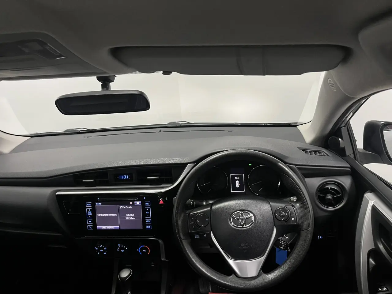 2017 Toyota Corolla Gallery Image 14