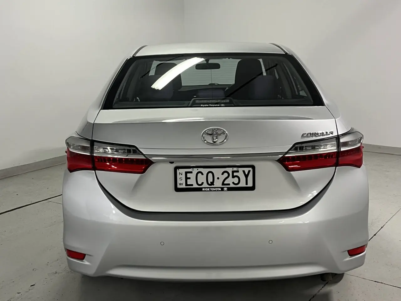 2017 Toyota Corolla Gallery Image 6