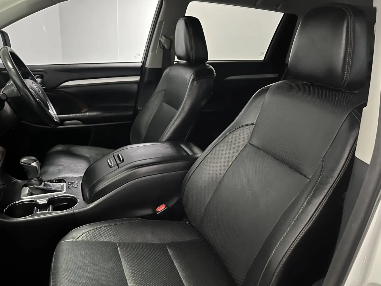 2018 Toyota Kluger Gallery Image 10