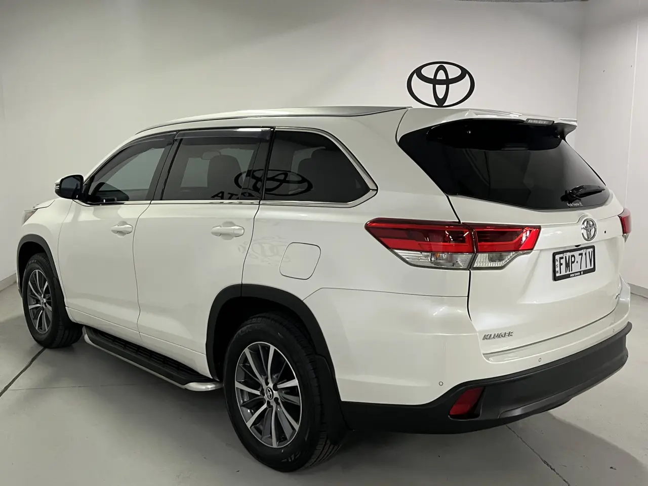 2018 Toyota Kluger Gallery Image 7