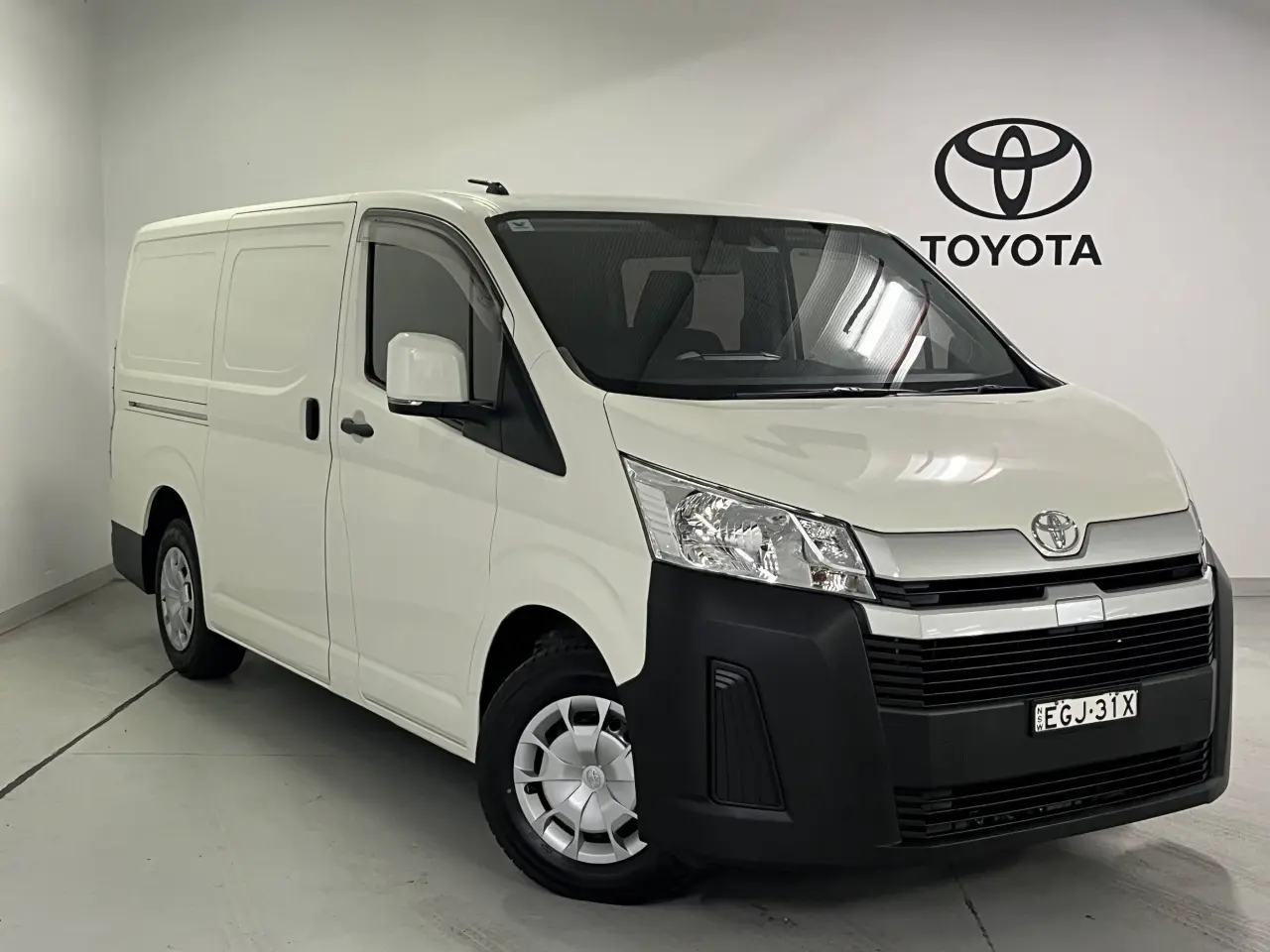 2019 Toyota Hiace Gallery Image 1