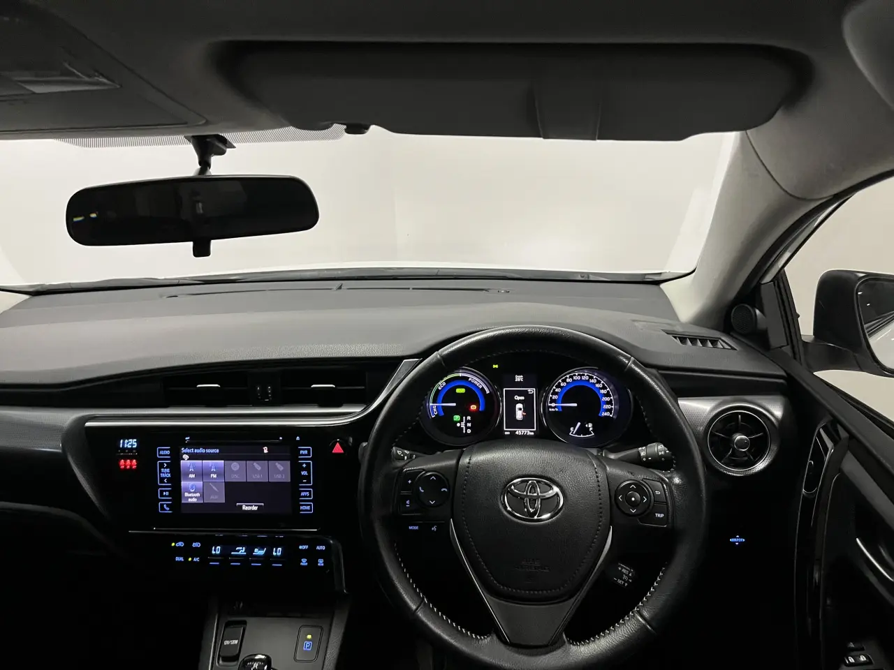 2018 Toyota Corolla Gallery Image 14