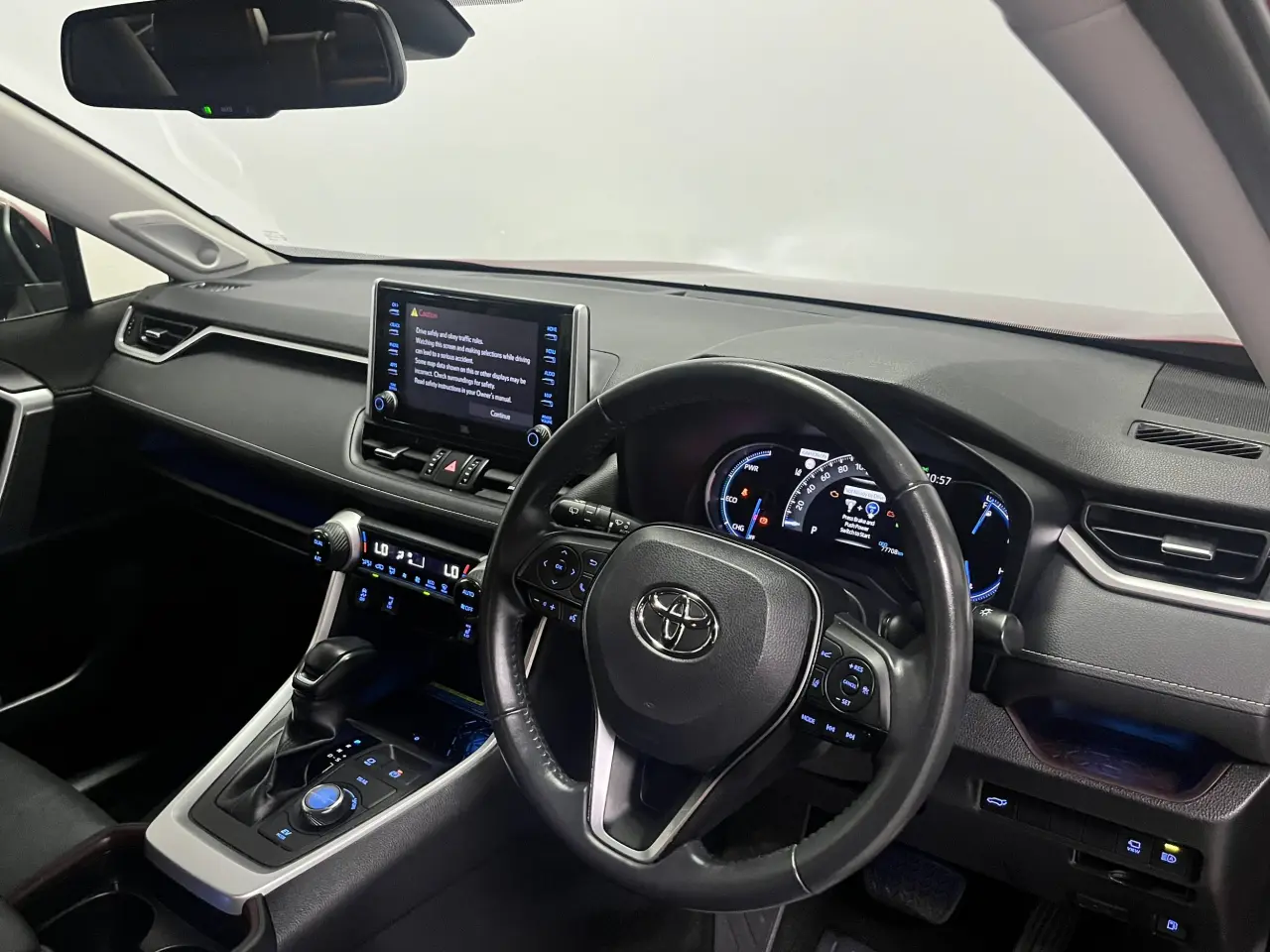 2021 Toyota Rav4 Hybrid Gallery Image 13