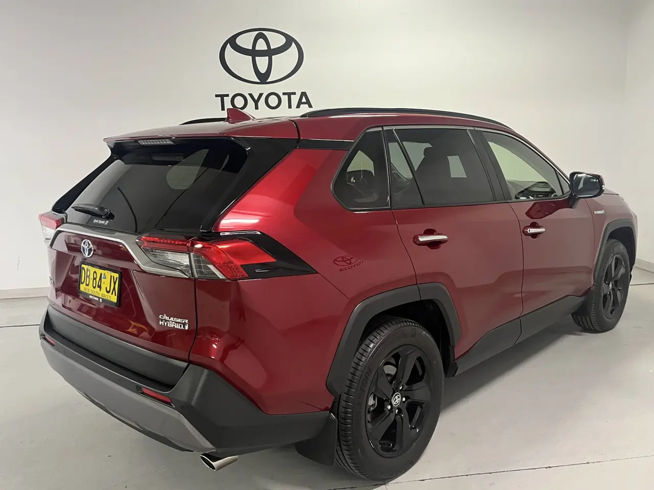 2021 Toyota Rav4 Hybrid Gallery Image 5