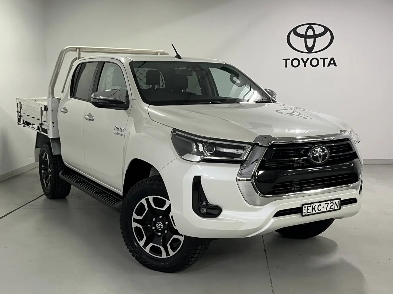 2020 Toyota Hilux Gallery Image 1