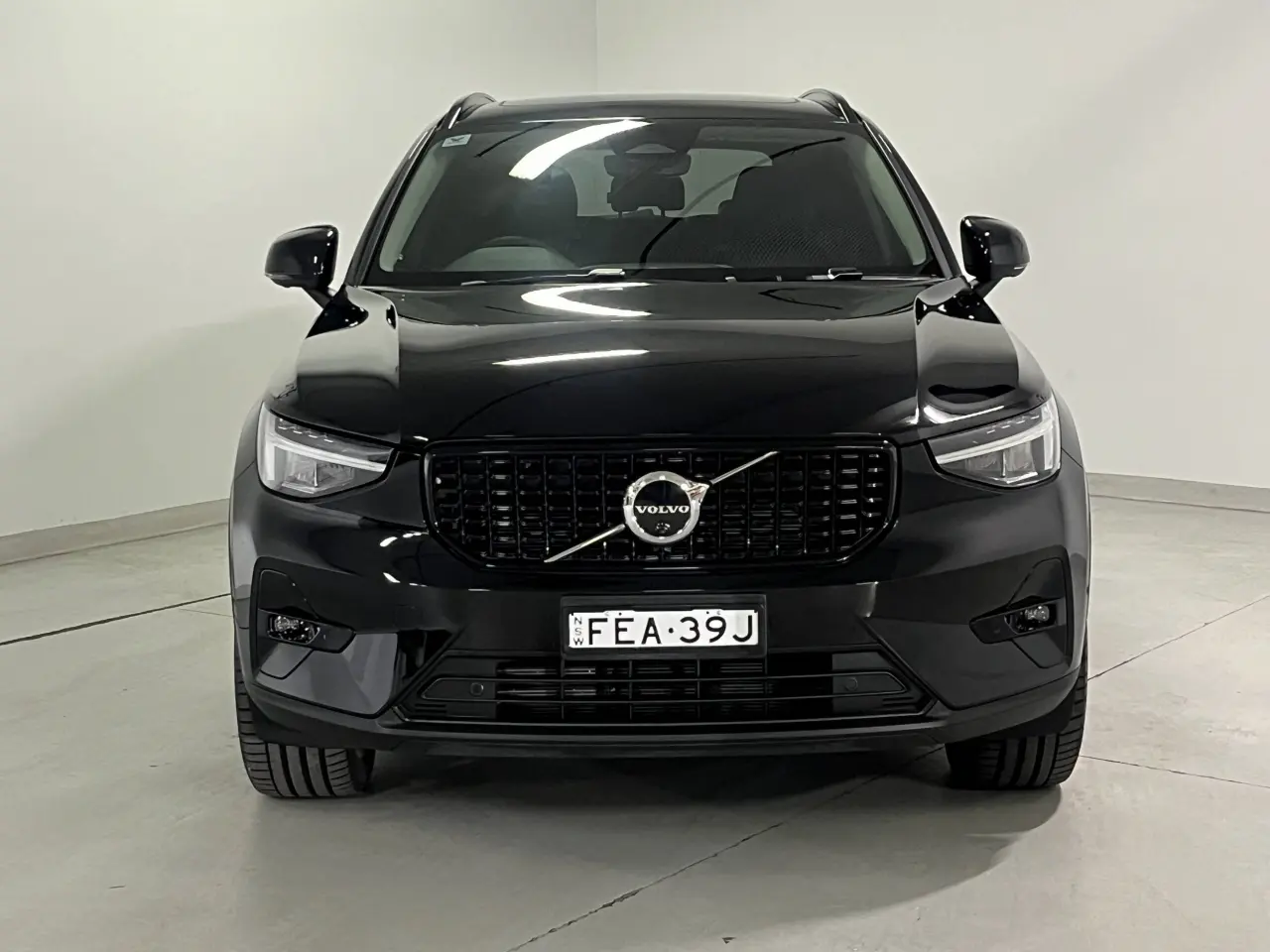 2022 Volvo Xc40 Gallery Image 3