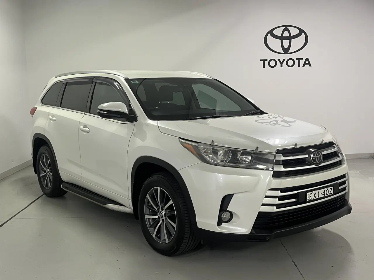 2018 Toyota Kluger Gallery Image 2