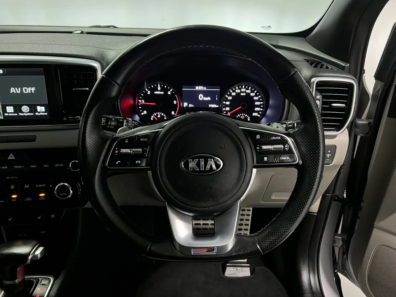 2018 KIA SPORTAGE Gallery Image 18