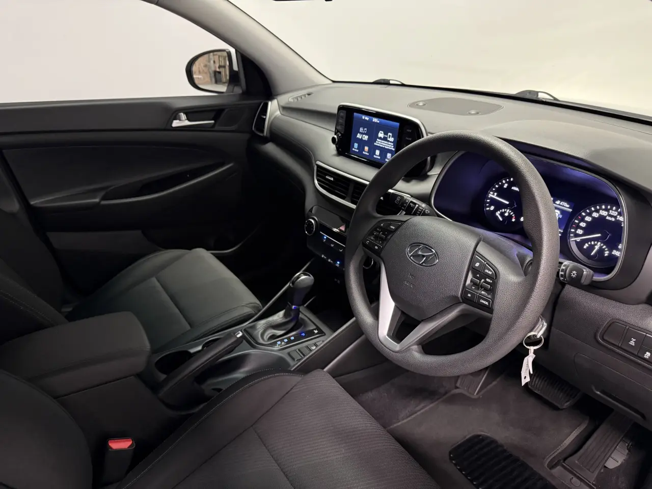 2018 HYUNDAI TUCSON Gallery Image 10