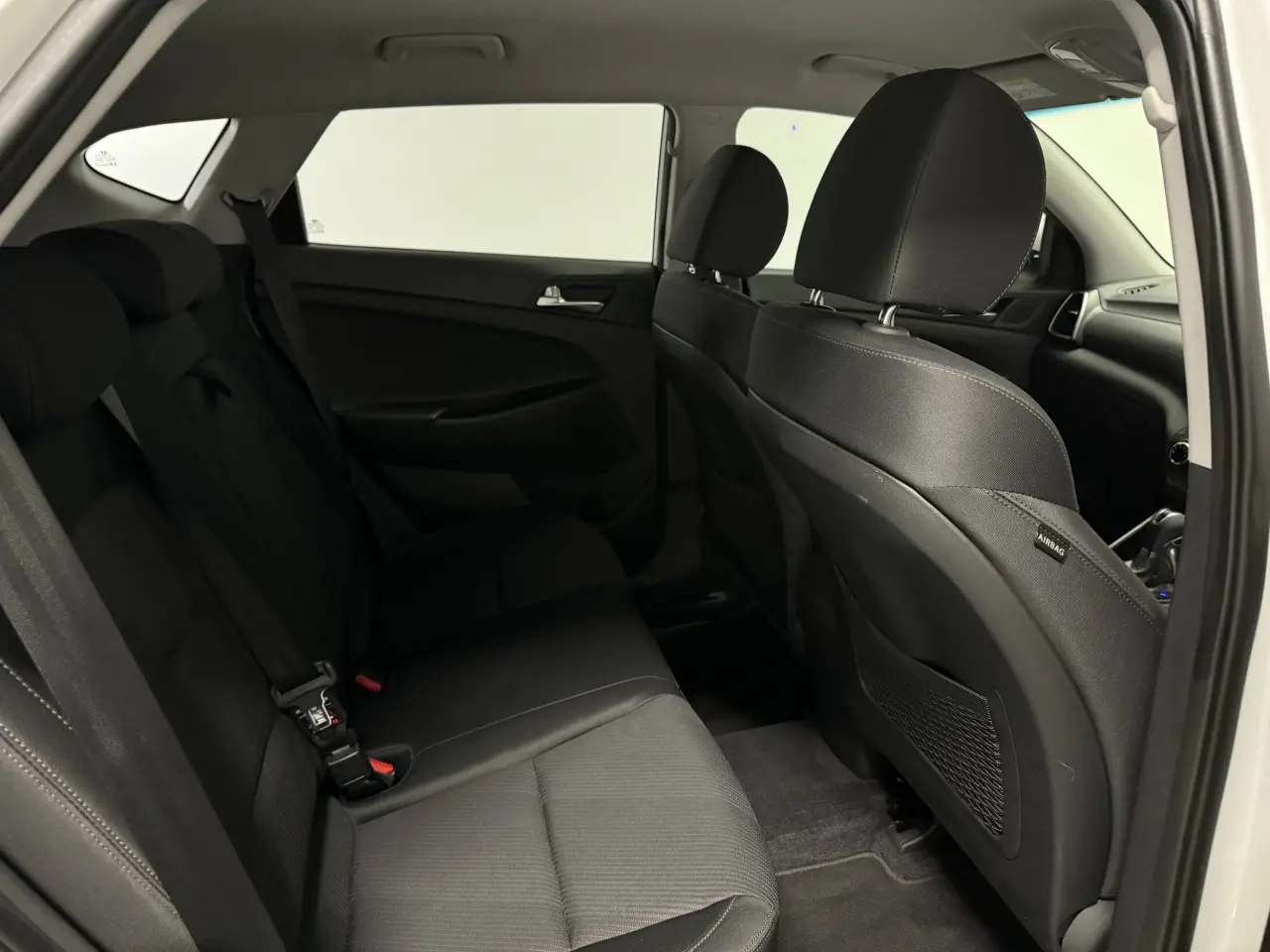2018 HYUNDAI TUCSON Gallery Image 11