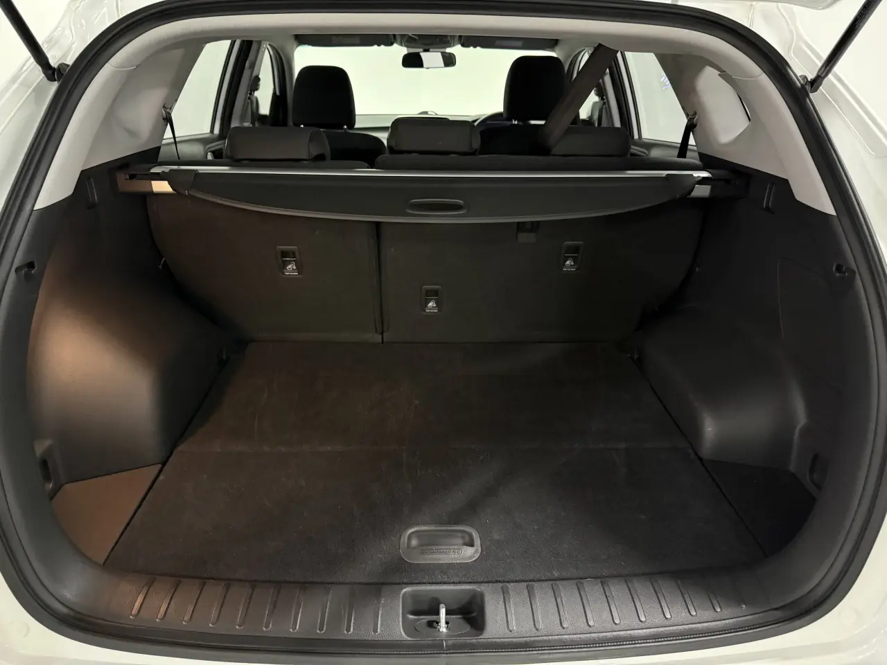 2018 HYUNDAI TUCSON Gallery Image 12