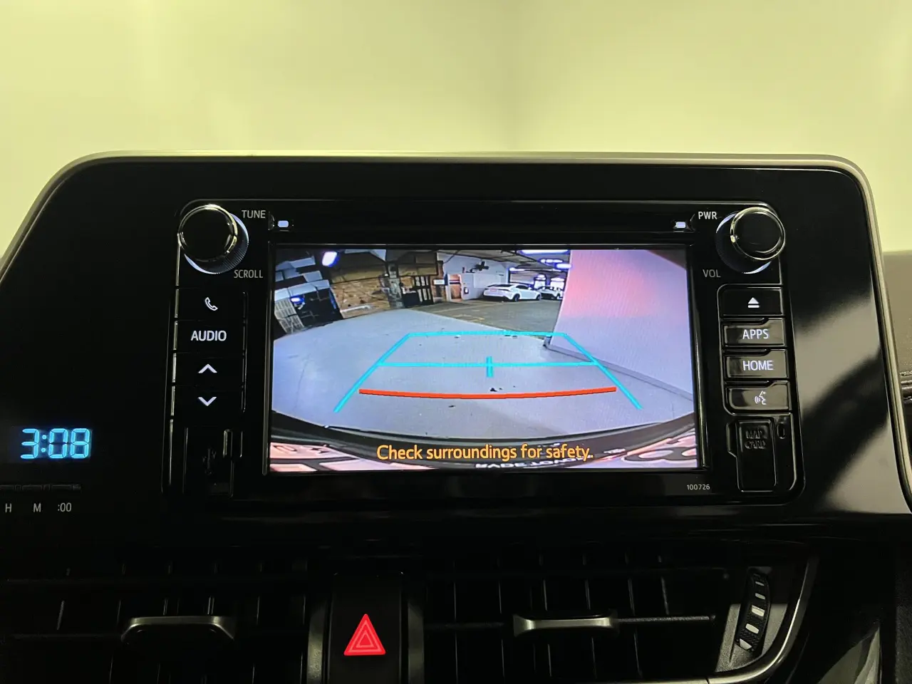 2017 TOYOTA C-HR Gallery Image 19